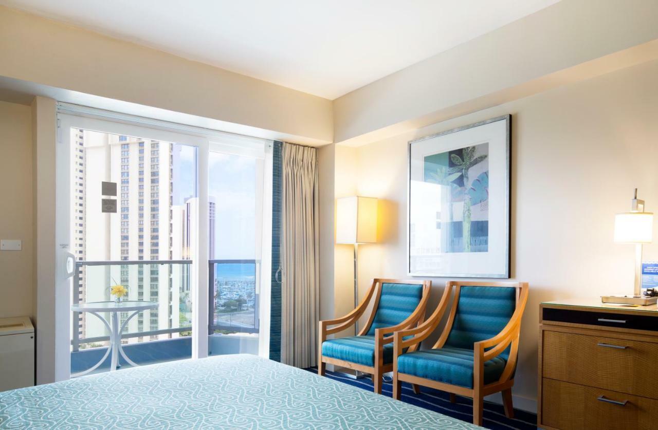 Studio At Ala Moana With Ocean Views Lägenhet Honolulu Exteriör bild