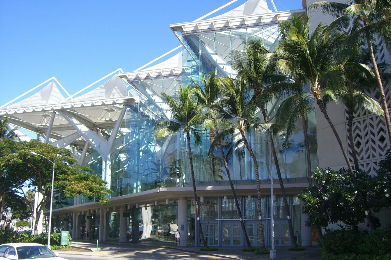 Studio At Ala Moana With Ocean Views Lägenhet Honolulu Exteriör bild