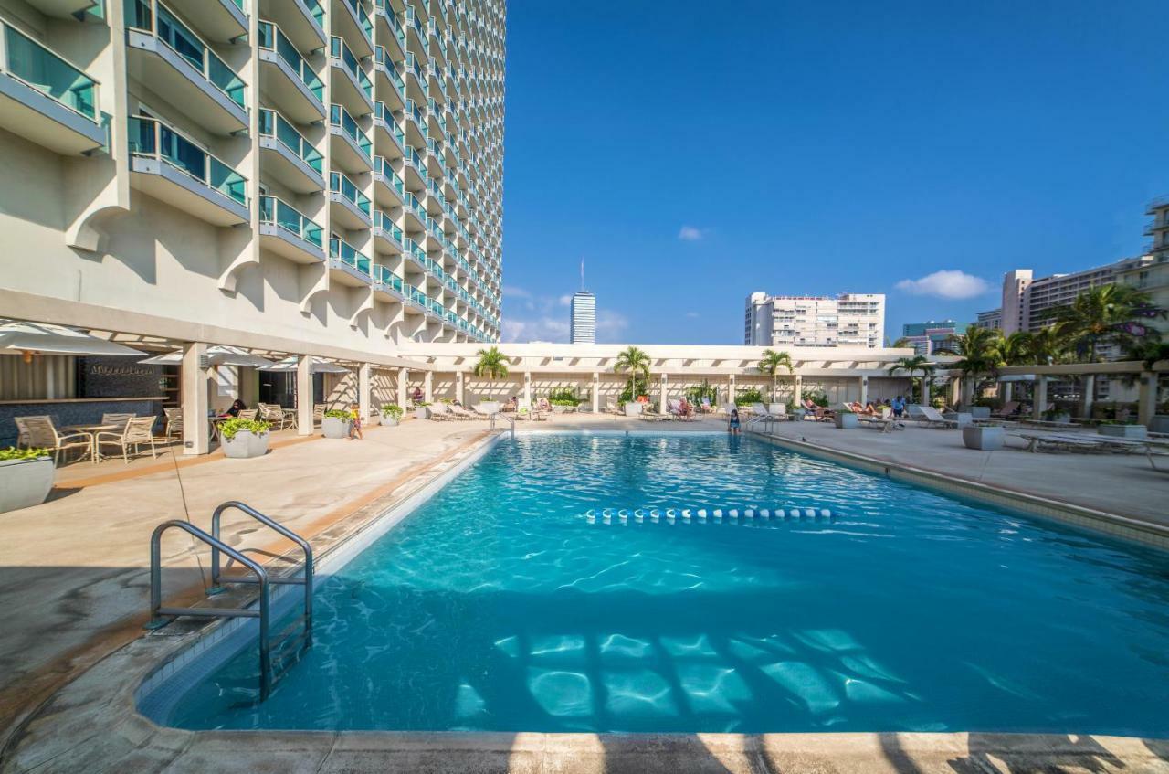Studio At Ala Moana With Ocean Views Lägenhet Honolulu Exteriör bild